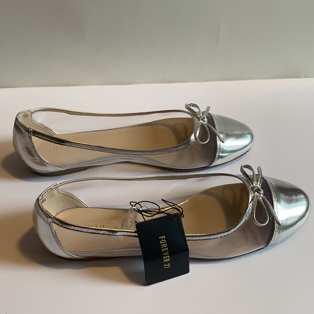 Forever 21 Silver Ballet Flats with Bow